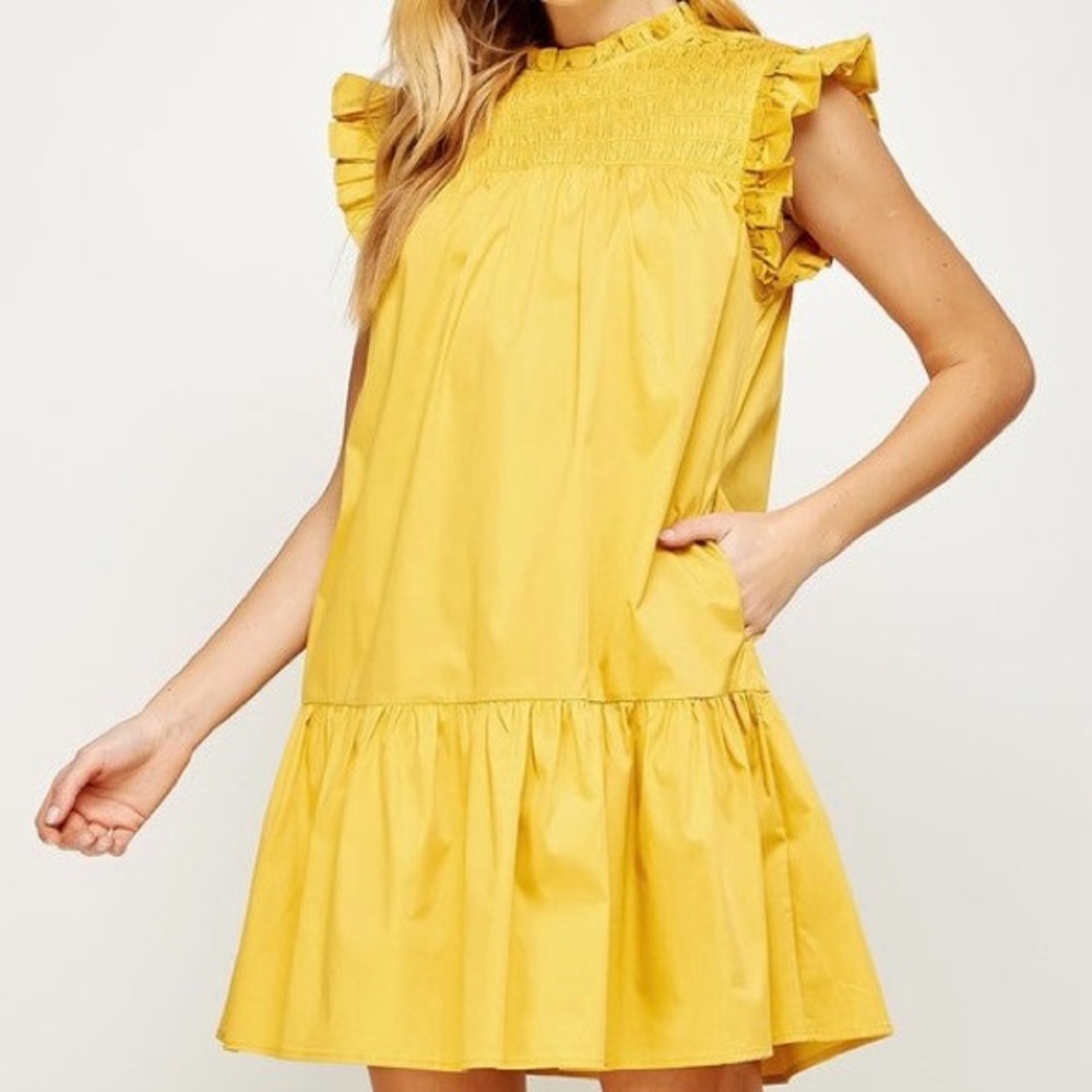 Strut & Bolt Smocked Tiered Mila Mustard Yellow Dress Pockets Size Medium